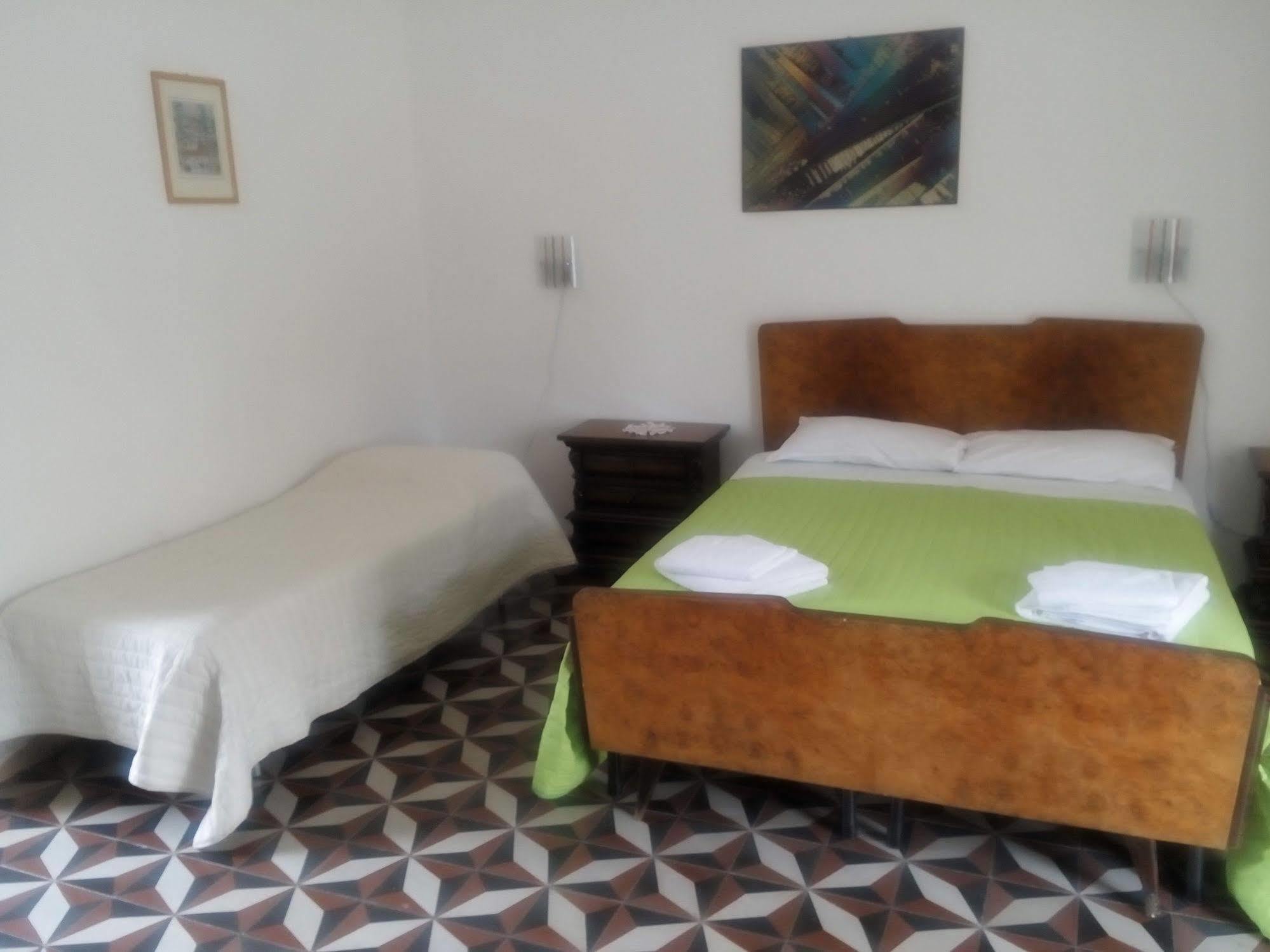 Il Casale Otel Milazzo Dış mekan fotoğraf